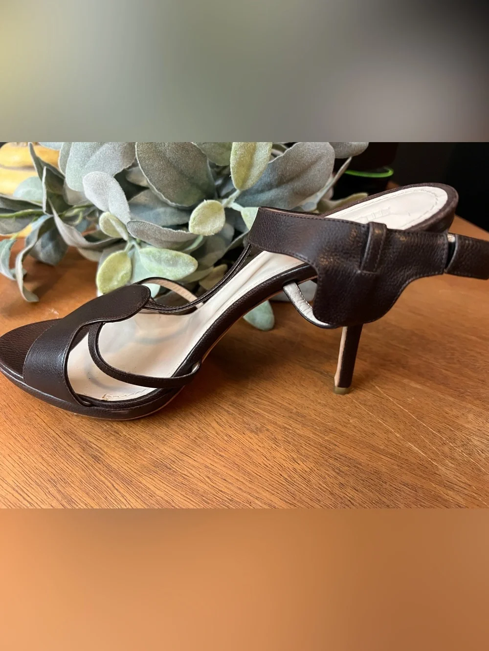JIL SANDER Italy Brown Pebbled Leather Sandals Heel T Strap Y2K $378 Saks 5th